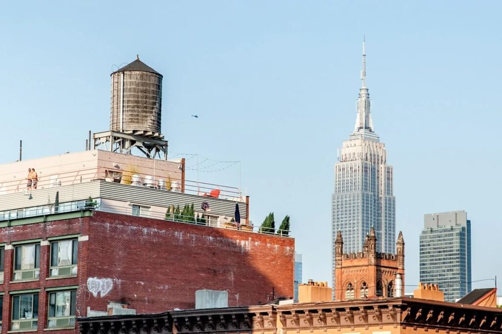 Гнилые бочки на крышах Нью-Йорка 10